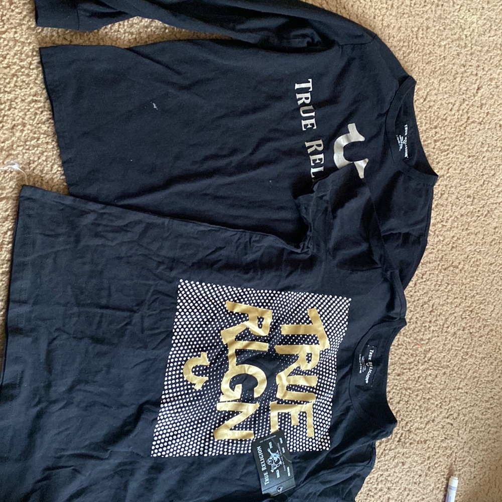 Boys true religion large shirts brand new